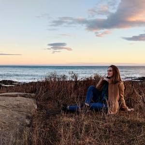 Meet your Posher, Emma